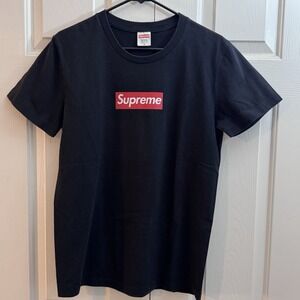 Supreme Men's Black Bogo 2014 20th Anniversary Box Logo‎ T-shirt Size Medium
